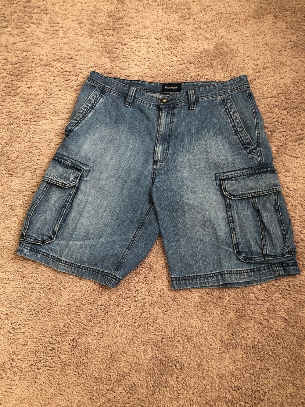 Saint John’s Bay Mens Denim Shorts size 36, 6 Pockets